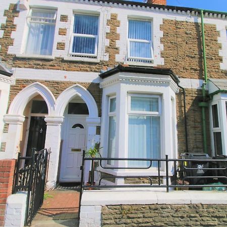 Three Bedroom Townhouse - Free Local Parking - By Property Promise Cardiff Exteriér fotografie